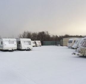 winter caravanning